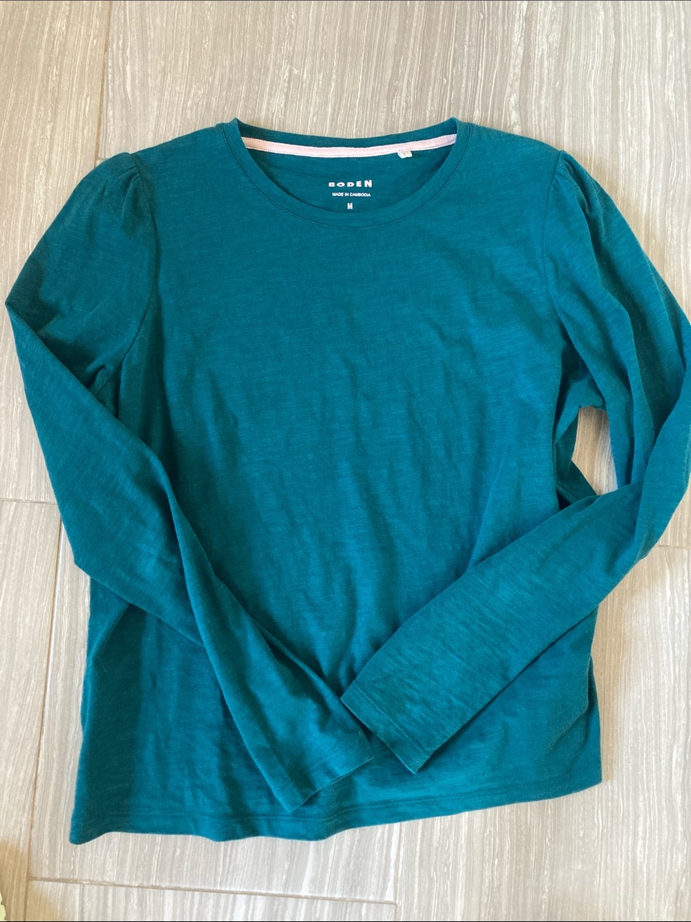 Boden puffed long sleeve tee shirt cotton slub